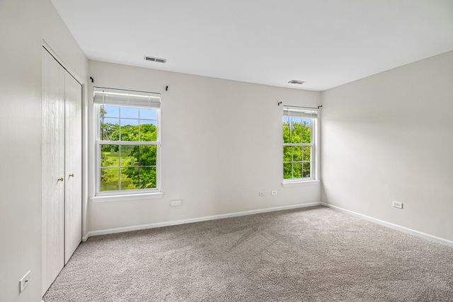 524 Jennifer Circle, Mundelein, IL 60060
