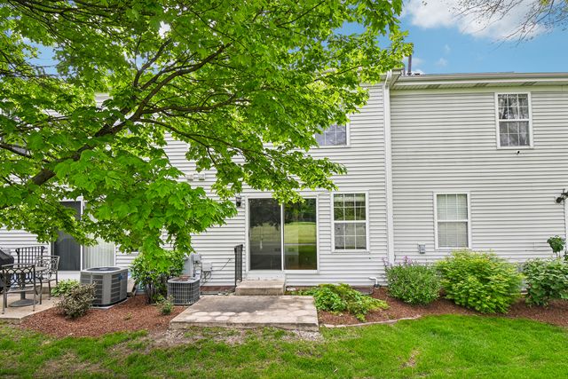 524 Jennifer Circle, Mundelein, IL 60060