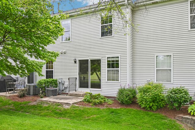 524 Jennifer Circle, Mundelein, IL 60060