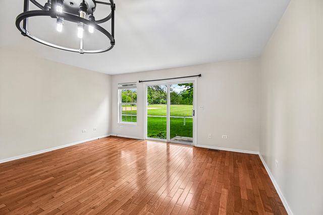 524 Jennifer Circle, Mundelein, IL 60060
