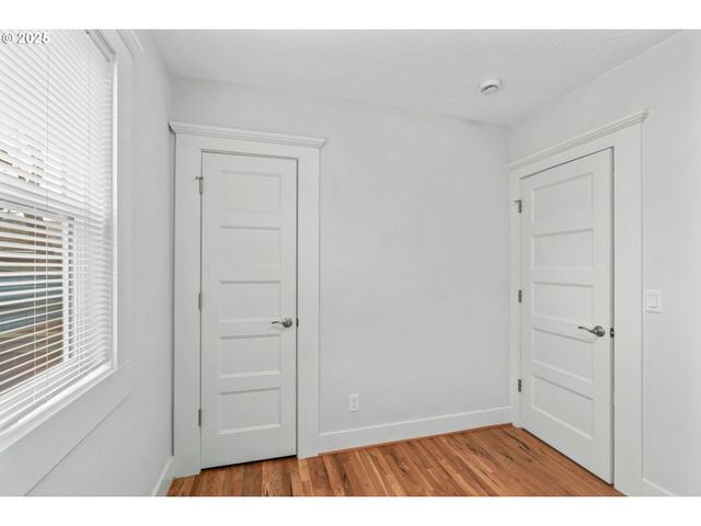 1010 MONROE St, Eugene, OR 97402