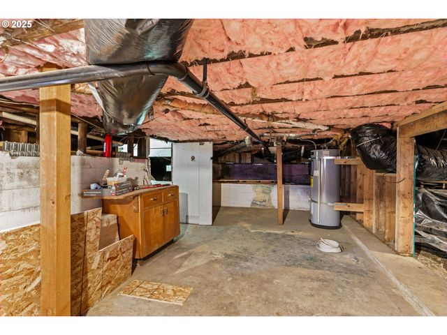 1010 MONROE St, Eugene, OR 97402