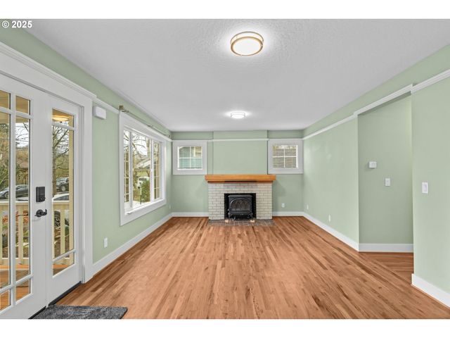 1010 MONROE St, Eugene, OR 97402