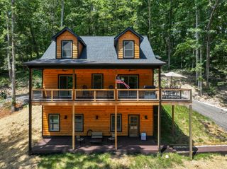 9500 McFarlin Rd, Bon Aqua, TN 37025