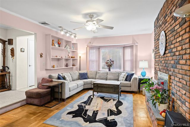 1846 Casper Avenue, East Meadow, NY 11554