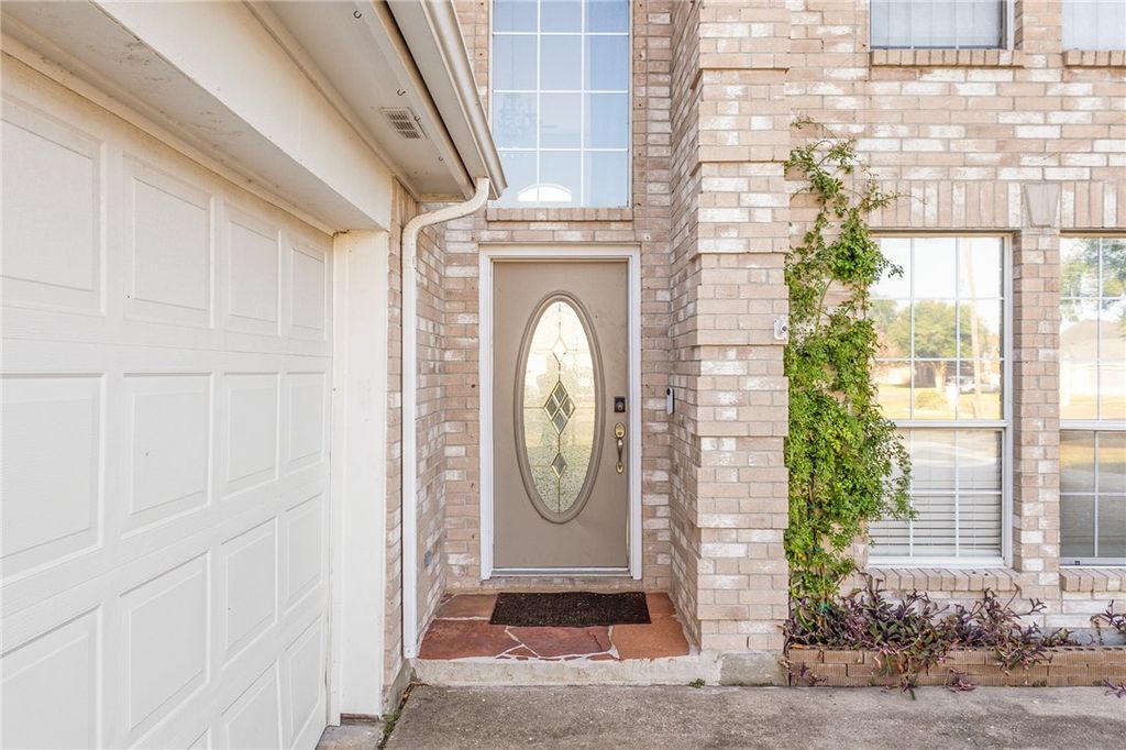 6713 Sudbury, Corpus Christi, TX 78414 — photo 3