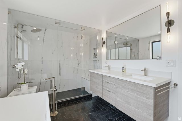 2199 S SCENIC DR, Salt Lake City, UT 84109