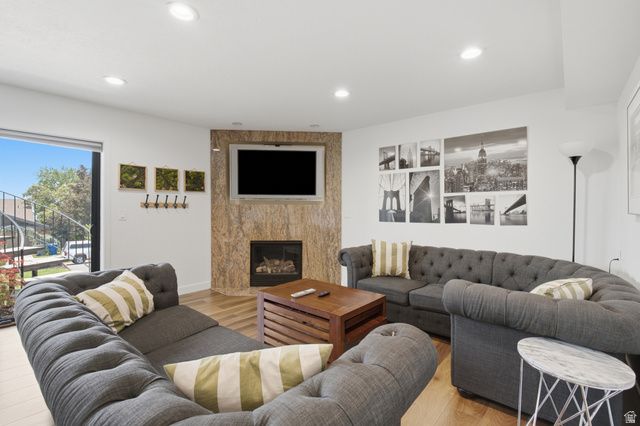 2199 S SCENIC DR, Salt Lake City, UT 84109