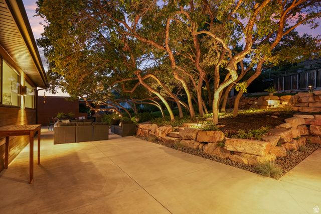 2199 S SCENIC DR, Salt Lake City, UT 84109