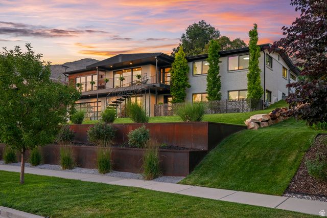 2199 S SCENIC DR, Salt Lake City, UT 84109
