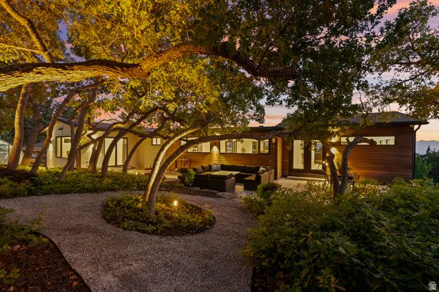 2199 S SCENIC DR, Salt Lake City, UT 84109