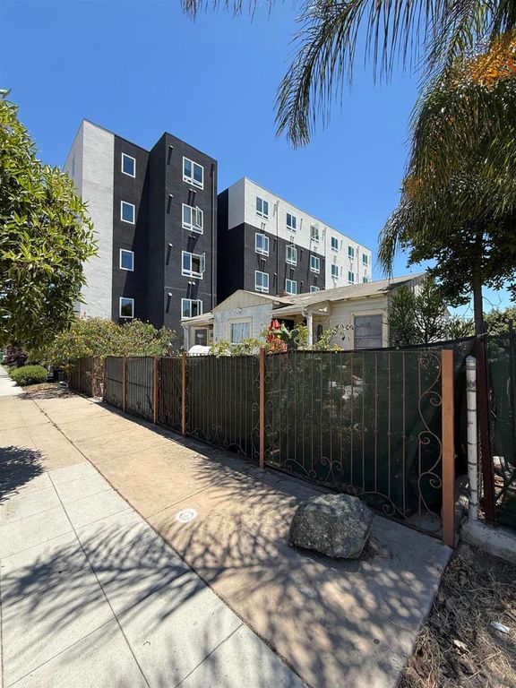 3157 Market Street, San Diego, CA 92102