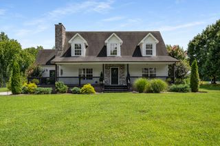 110 Shiloh Ln, Smithville, TN 37166
