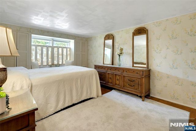 23 Cottonwood Court, Hardyston, NJ 07460