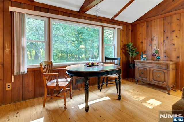 23 Cottonwood Court, Hardyston, NJ 07460