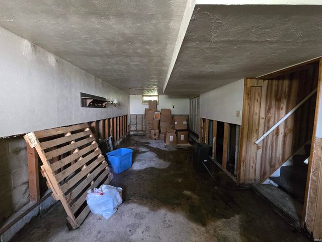 1921 S Market Street, Kokomo, IN 46902