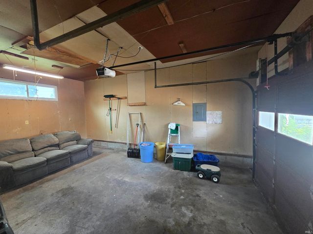 1921 S Market Street, Kokomo, IN 46902