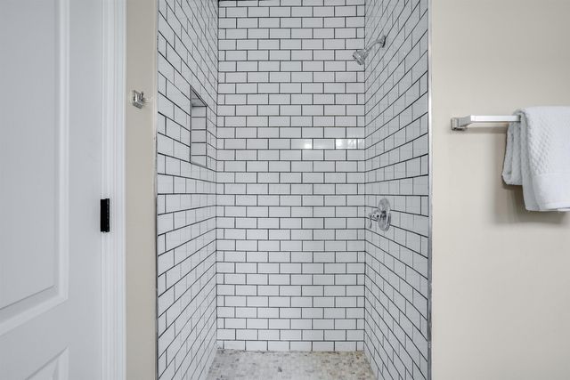 295 W Park Avenue, Columbus, OH 43223