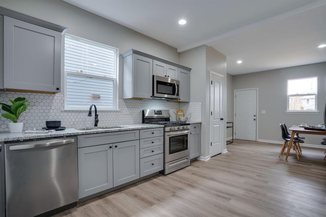 295 W Park Avenue, Columbus, OH 43223