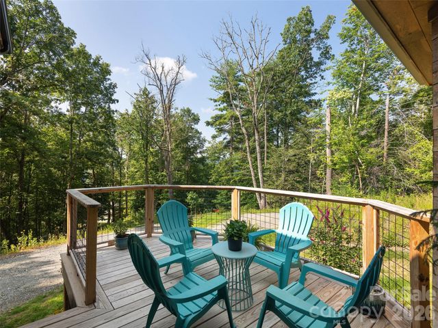 184 Sandys Home Place, Mars Hill, NC 28754