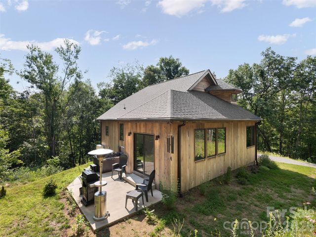 184 Sandys Home Place, Mars Hill, NC 28754
