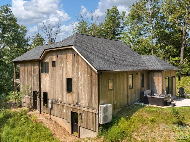 184 Sandys Home Place, Mars Hill, NC 28754