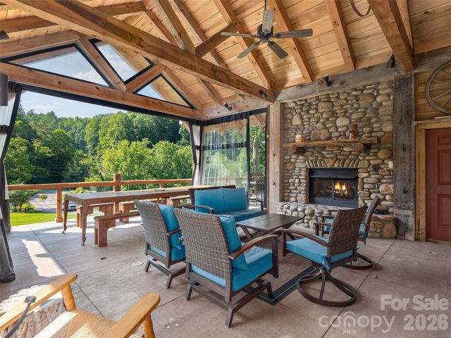 184 Sandys Home Place, Mars Hill, NC 28754