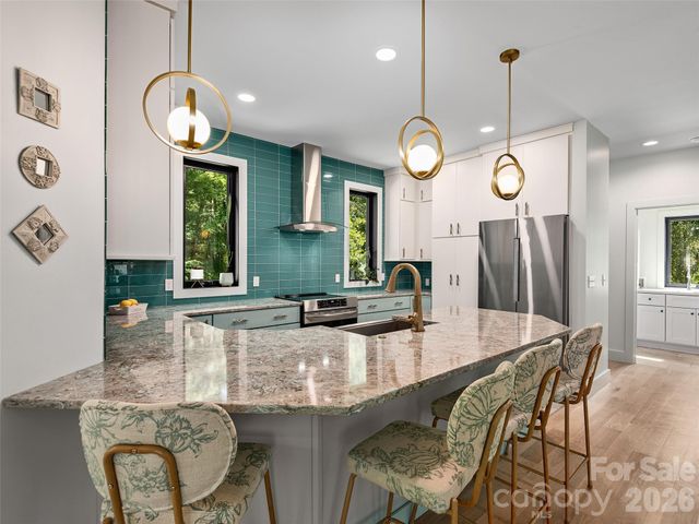 184 Sandys Home Place, Mars Hill, NC 28754