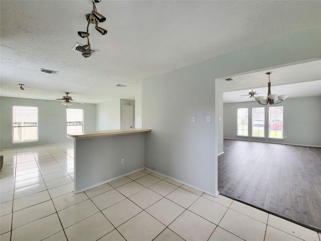 1454 Plumwood, Houston, TX 77014