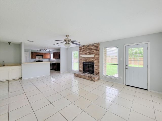 1454 Plumwood, Houston, TX 77014