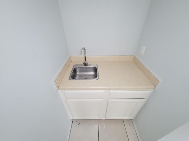 1454 Plumwood, Houston, TX 77014