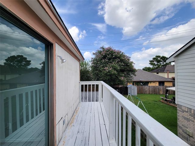 1454 Plumwood, Houston, TX 77014