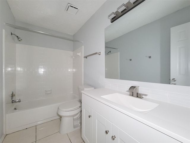 1454 Plumwood, Houston, TX 77014