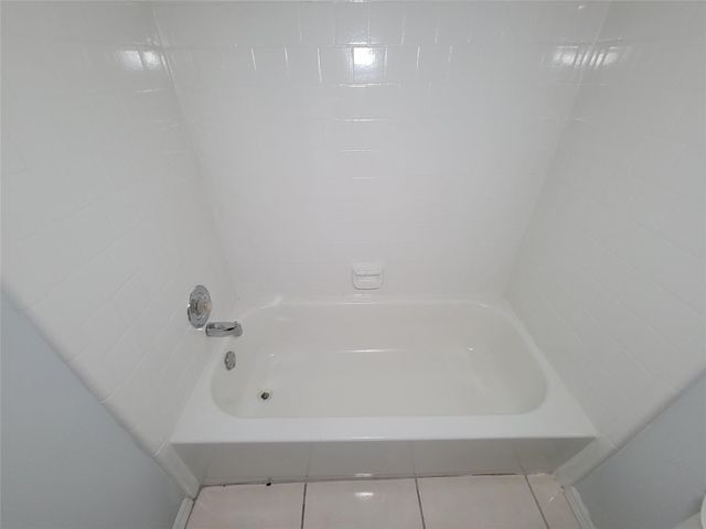 1454 Plumwood, Houston, TX 77014