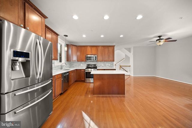 14368 SHARPSHINNED DR, Gainesville, VA 20155