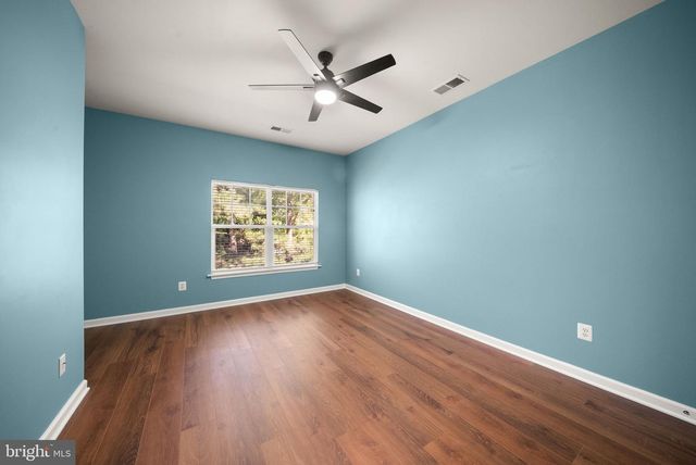 14368 SHARPSHINNED DR, Gainesville, VA 20155