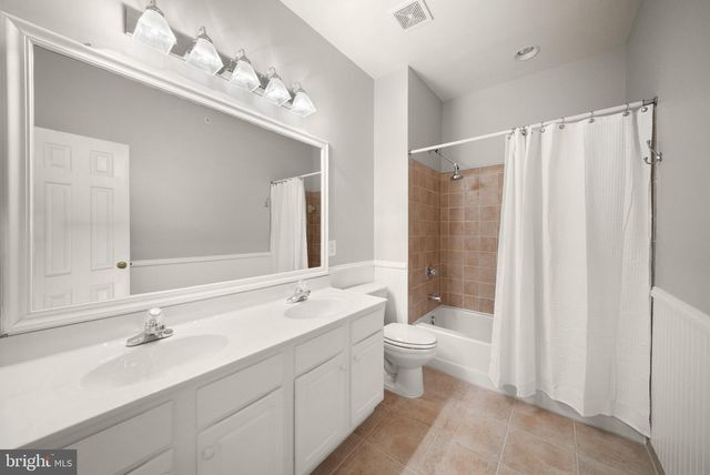 14368 SHARPSHINNED DR, Gainesville, VA 20155