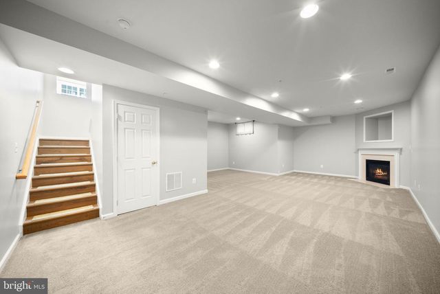 14368 SHARPSHINNED DR, Gainesville, VA 20155