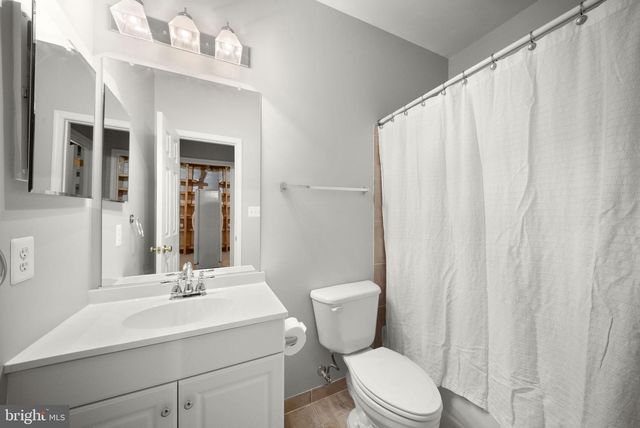 14368 SHARPSHINNED DR, Gainesville, VA 20155