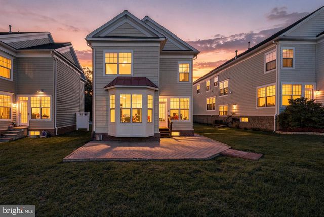 14368 SHARPSHINNED DR, Gainesville, VA 20155