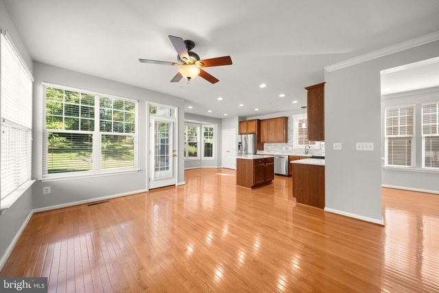 14368 SHARPSHINNED DR, Gainesville, VA 20155