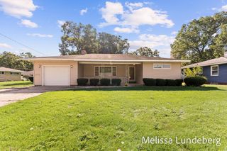 1427 Francis Avenue, Muskegon, MI 49442