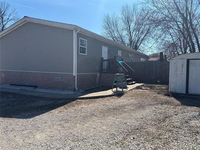 214 College Circle, Eolia, MO 63344