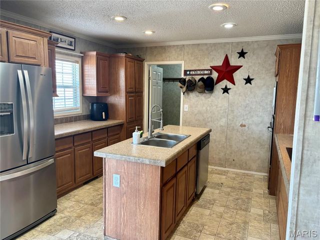 214 College Circle, Eolia, MO 63344