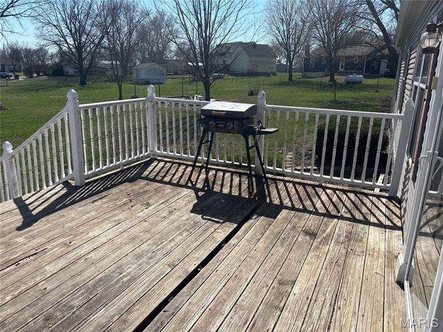 214 College Circle, Eolia, MO 63344