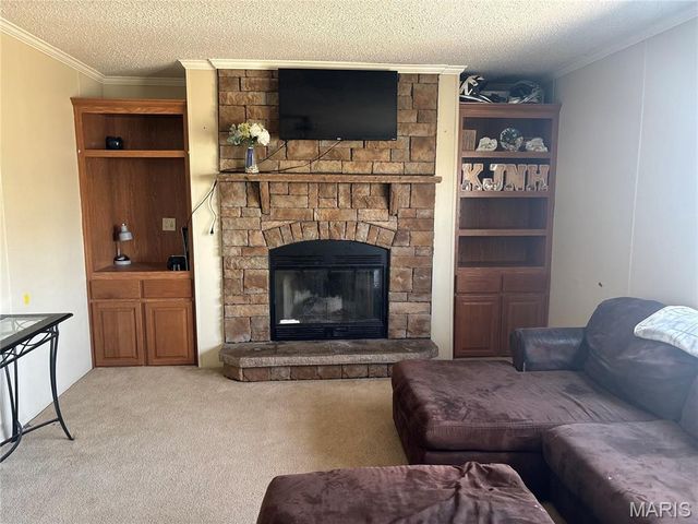 214 College Circle, Eolia, MO 63344