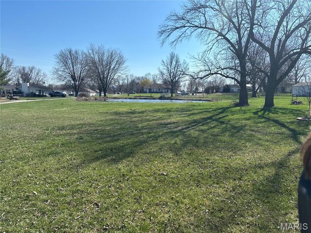 214 College Circle, Eolia, MO 63344