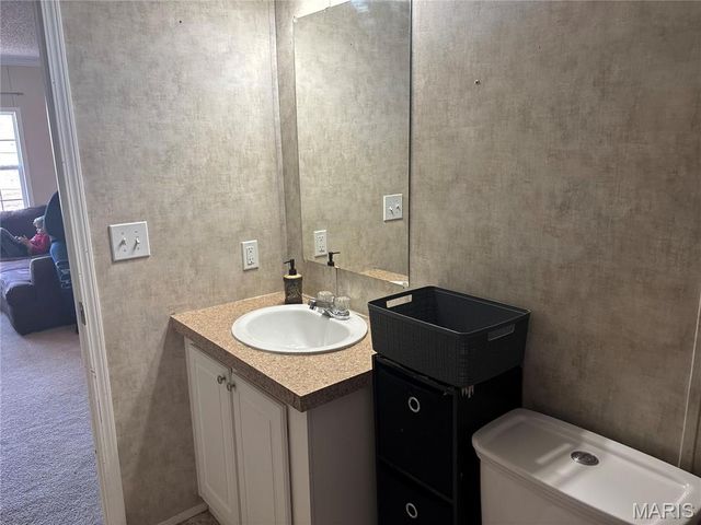 214 College Circle, Eolia, MO 63344