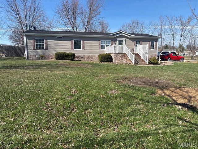 214 College Circle, Eolia, MO 63344