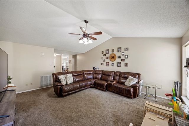309 Preston Drive, Russellville, AR 72802